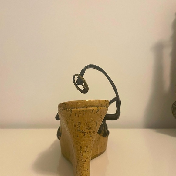 Le Chateau cork platform sandals with chocolate brown lacing - Picture 3 of 5